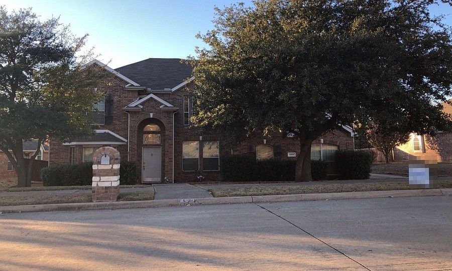 1st image of 409 Silver Creek Dr