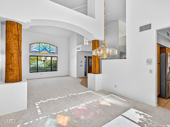 5th image of 10881 N Canada Hills Ct