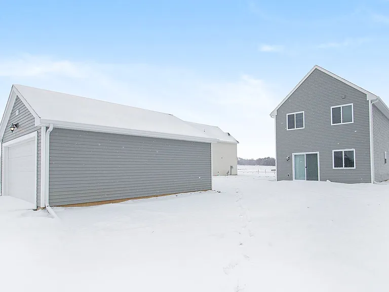 1221 Baker St — Photo 25