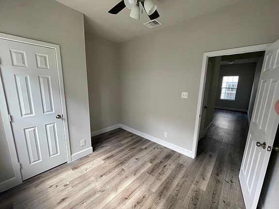 3rd image of 1314 Hicks Ave