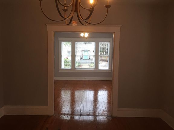 5th image of 225 E Craig Pl APT 1