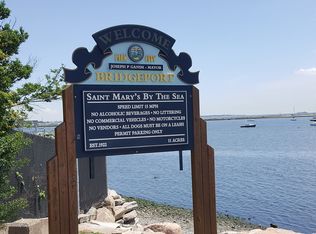 20 Beacon St Marys By The Sea, Bridgeport, CT 06605