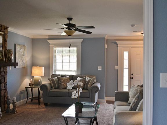 4th image of 570 Conner Ln