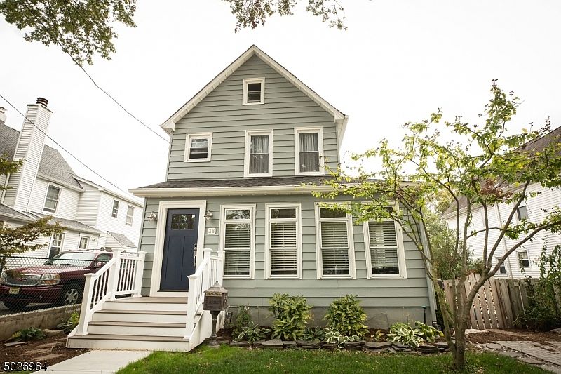 1st image of 38 Highland Ave