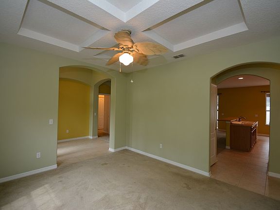 5th image of 13 Emerson Dr