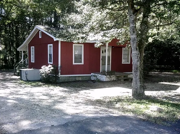 782 10th Ave NE, Cairo, GA 39828