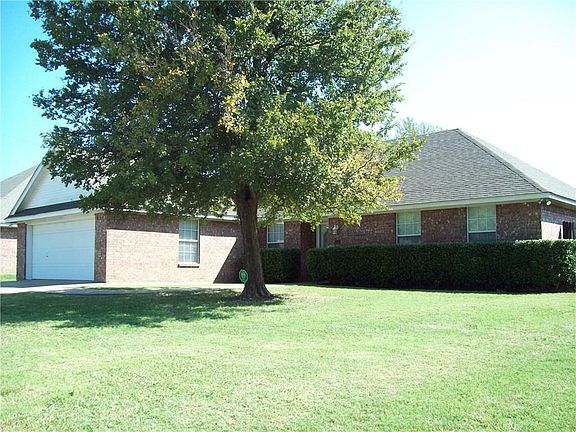 2nd image of 737 S Valentine Dr