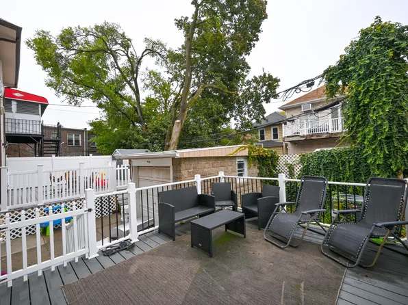 1479 East 32nd Street image 19 of 21