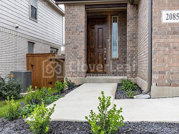 4th image of 2085 Egret Ave