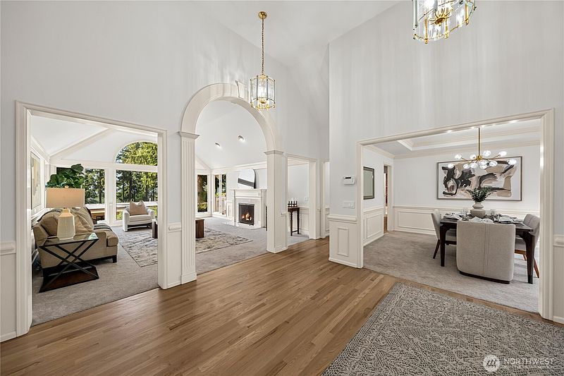 5th image of 9416 NE 25th Street