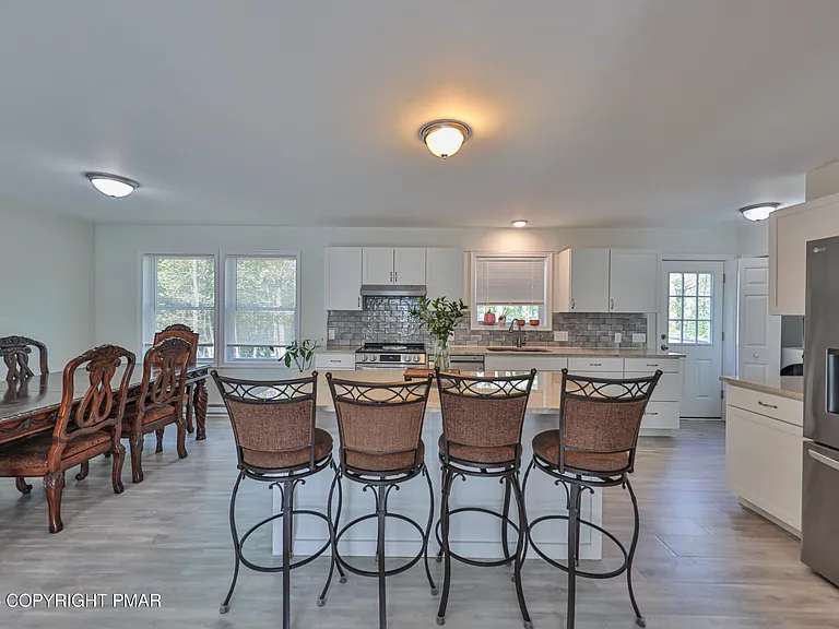 125 Larch Dr — Photo 14