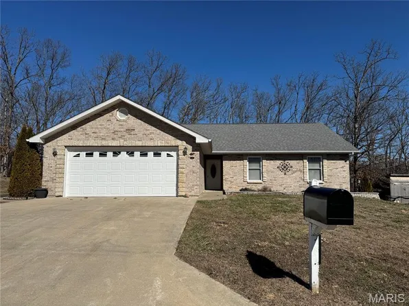 403 Ahr Strom Dr, Owensville, MO 65066
