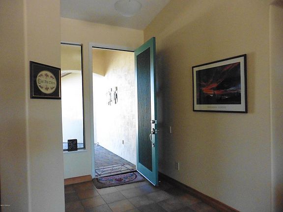 3rd image of 1958 E Orchid Ln