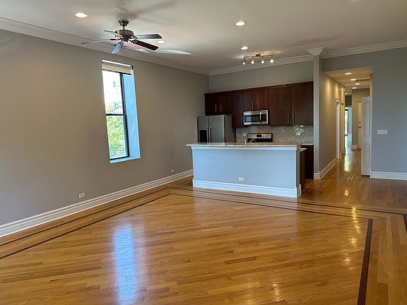 4th image of 1135 W Chicago Ave #3W
