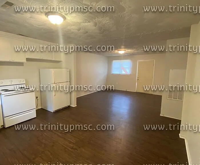 162 Old Pacolet Rd #B — Photo 3