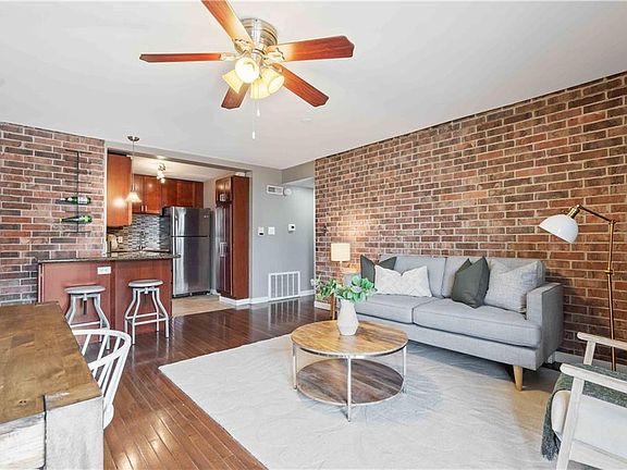 4th image of 2933 Baltimore 101 Ave #101