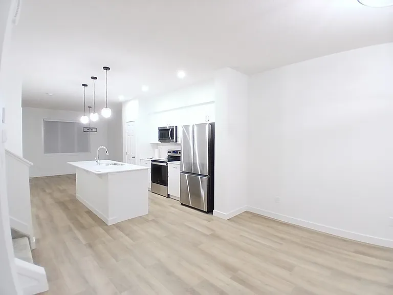 5144 Kinney Pl SW #UPPER — Photo 6