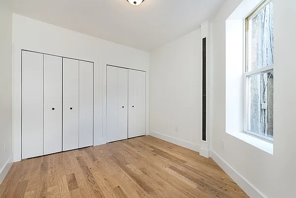 Rented by Bold New York | media 19