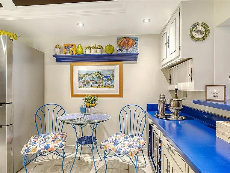 1355 S Portofino Dr #103 — Photo 31