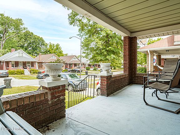5th image of 2511 S Concord Dr
