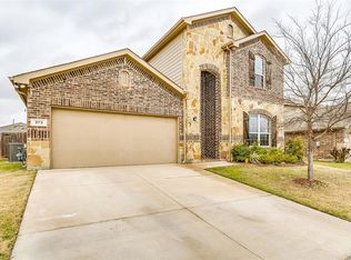373 Pin Cushion Trl, Burleson, TX 76028