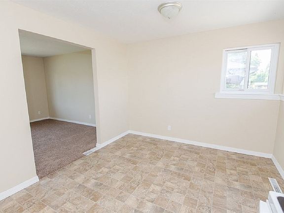4th image of 3909 E Marietta Ave