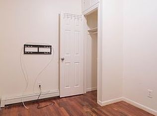 293 Grand Ave APT 3, Brooklyn, NY 11238