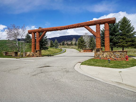2nd image of Deer Valley Dr