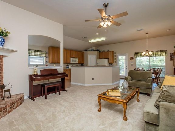 5th image of 3824 Cedar Falls Dr