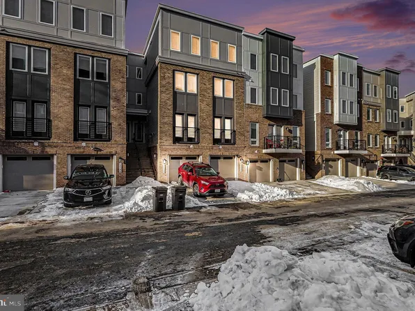 15540 Smoke Box Way Unit 62, Woodbridge, VA 22191