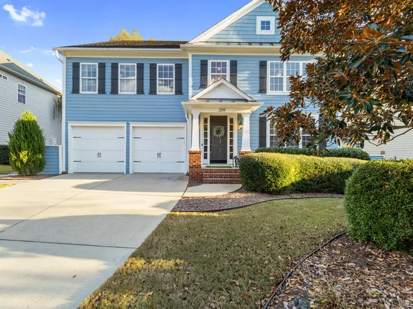 209 Meadowcrest Pl, Holly Springs, NC 27540