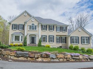 53 Lyonsville Rd, Boonton, NJ 07005