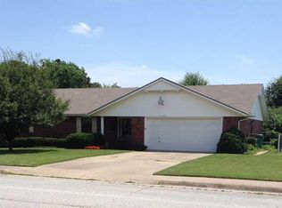 2709 Hyatt Ave, Springdale, AR 72762