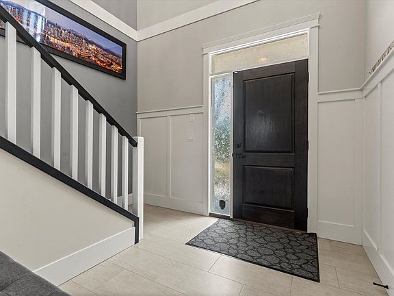 4th image of 45766 Britton Ave #2