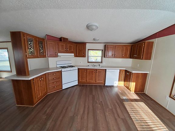 3rd image of 120 24355th Hwy Lot 65