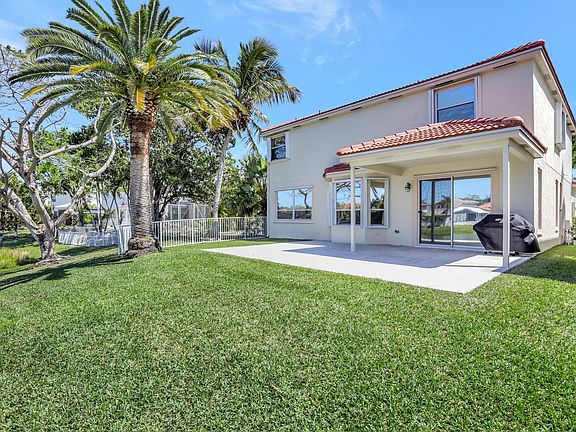 5th image of 3055 Woodlands Drive