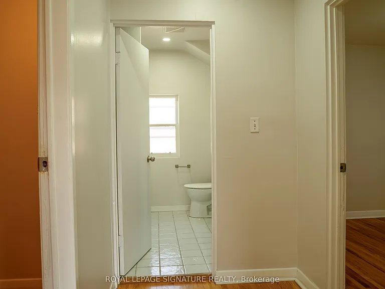 42 Kingsview Blvd — Photo 15