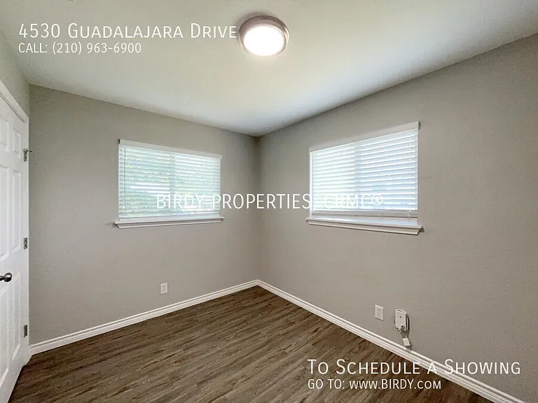 4530 Guadalajara Dr — Photo 22