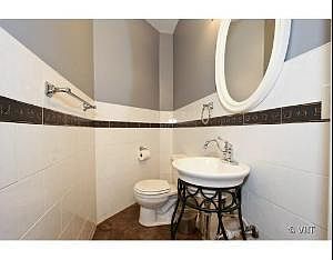 5th image of 833 E Drexel Sq #1