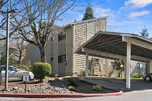 2020 Grant Ave S #F201 Photo 1