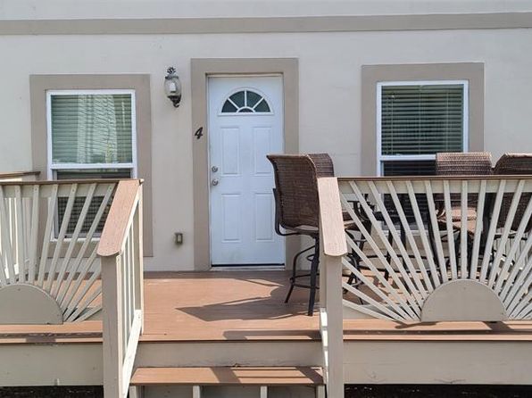 807 Turner St APT 4