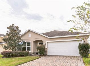 23710 Companero Dr, Sorrento, FL 32776