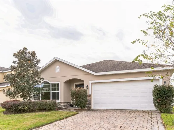 23710 Companero Dr, Sorrento, FL 32776