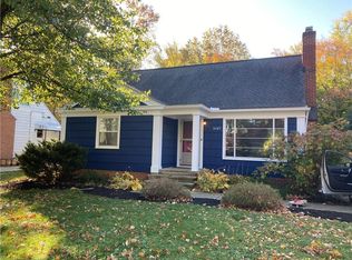 26527 Osborn Rd, Bay Village, OH 44140