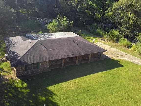 5th image of 2081 Bayou Plaquemine Rd