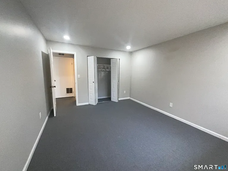 471 Whalley Ave #Q — Photo 5