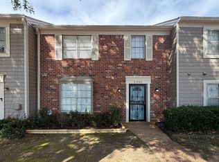 5995 Lofty Oak Rd, Memphis, TN 38115