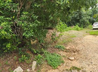 135 Jackson St, Elgin, TX 78621