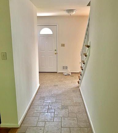 3rd image of 16305 Grande Vista Dr