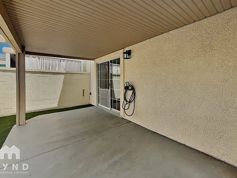 8042 Laurena Ave — Photo 19